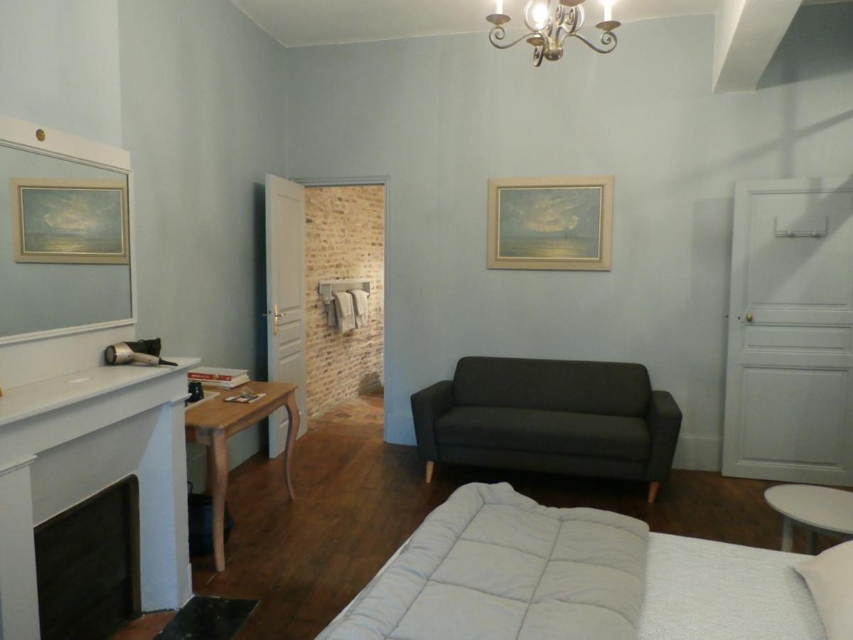 La Maison Xviiie Moulins  Eksteriør bilde